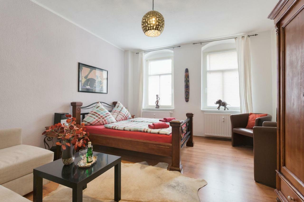 Ferienwohnung Residenz Bis 6 Gaeste , Ferienwohnung Dresden Bis 4 Gaeste, Ferienwohnung Elbflorenz Bis 2 Gaeste Екстериор снимка