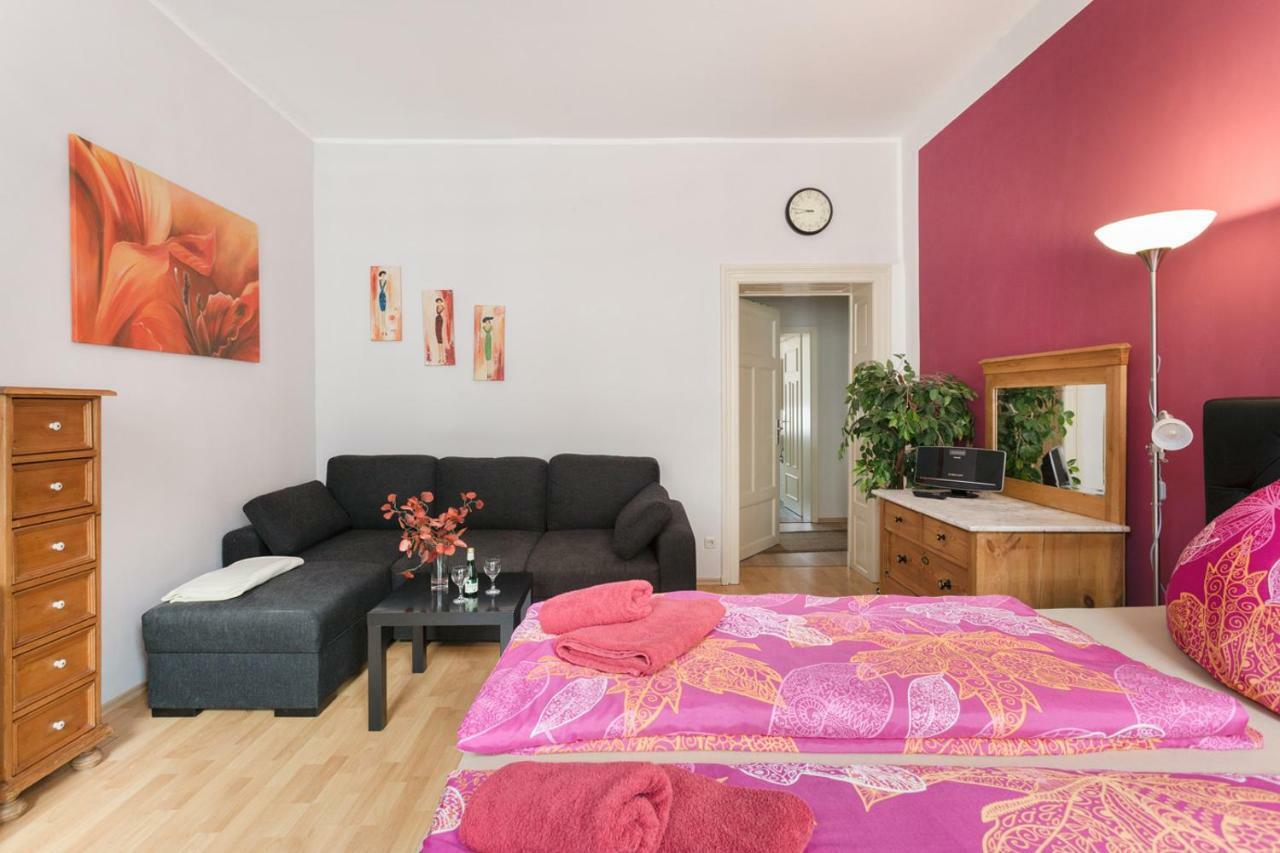 Ferienwohnung Residenz Bis 6 Gaeste , Ferienwohnung Dresden Bis 4 Gaeste, Ferienwohnung Elbflorenz Bis 2 Gaeste Екстериор снимка