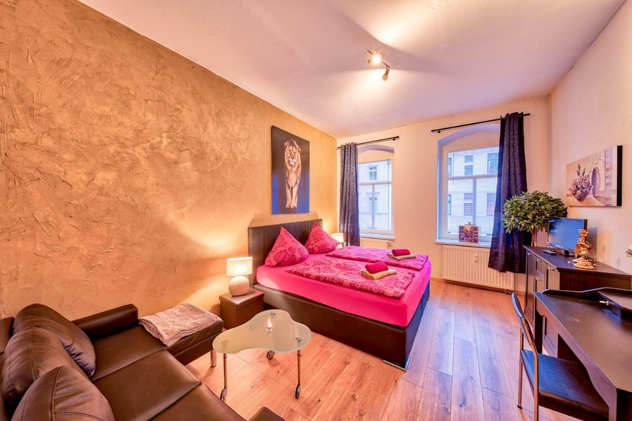 Ferienwohnung Residenz Bis 6 Gaeste , Ferienwohnung Dresden Bis 4 Gaeste, Ferienwohnung Elbflorenz Bis 2 Gaeste Екстериор снимка