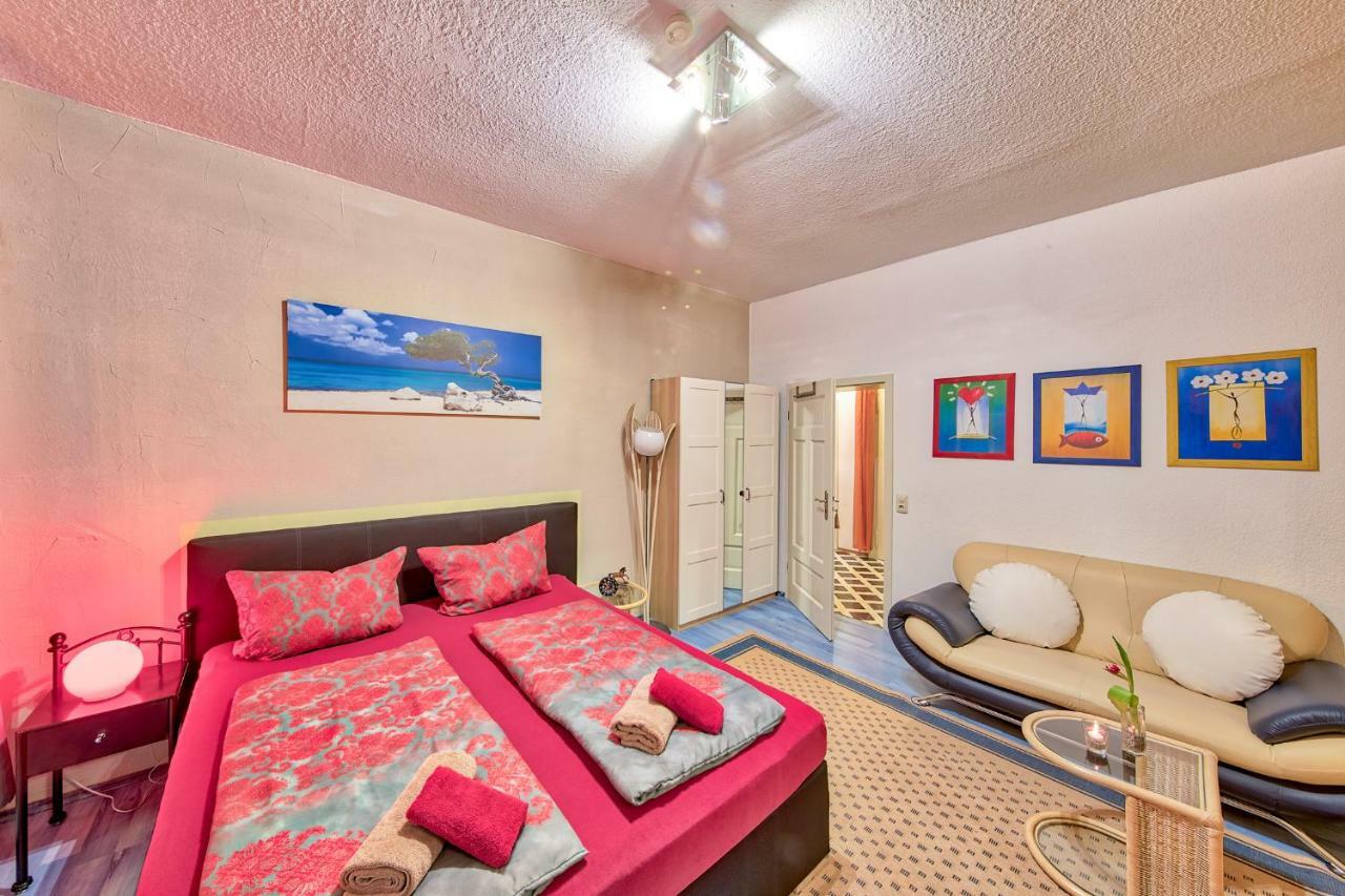 Ferienwohnung Residenz Bis 6 Gaeste , Ferienwohnung Dresden Bis 4 Gaeste, Ferienwohnung Elbflorenz Bis 2 Gaeste Екстериор снимка
