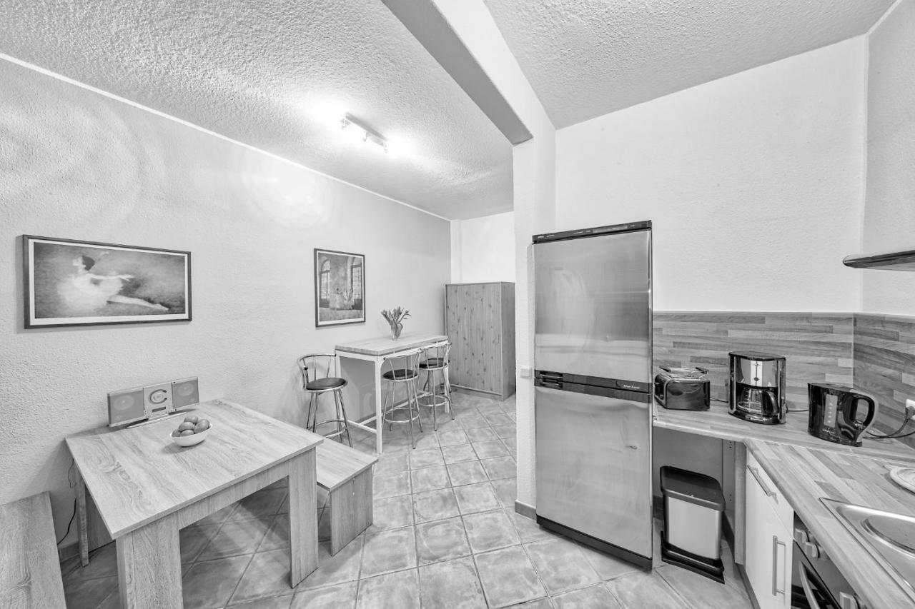 Ferienwohnung Residenz Bis 6 Gaeste , Ferienwohnung Dresden Bis 4 Gaeste, Ferienwohnung Elbflorenz Bis 2 Gaeste Екстериор снимка